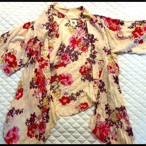 Billabong Pink Floral Kimono Size Small